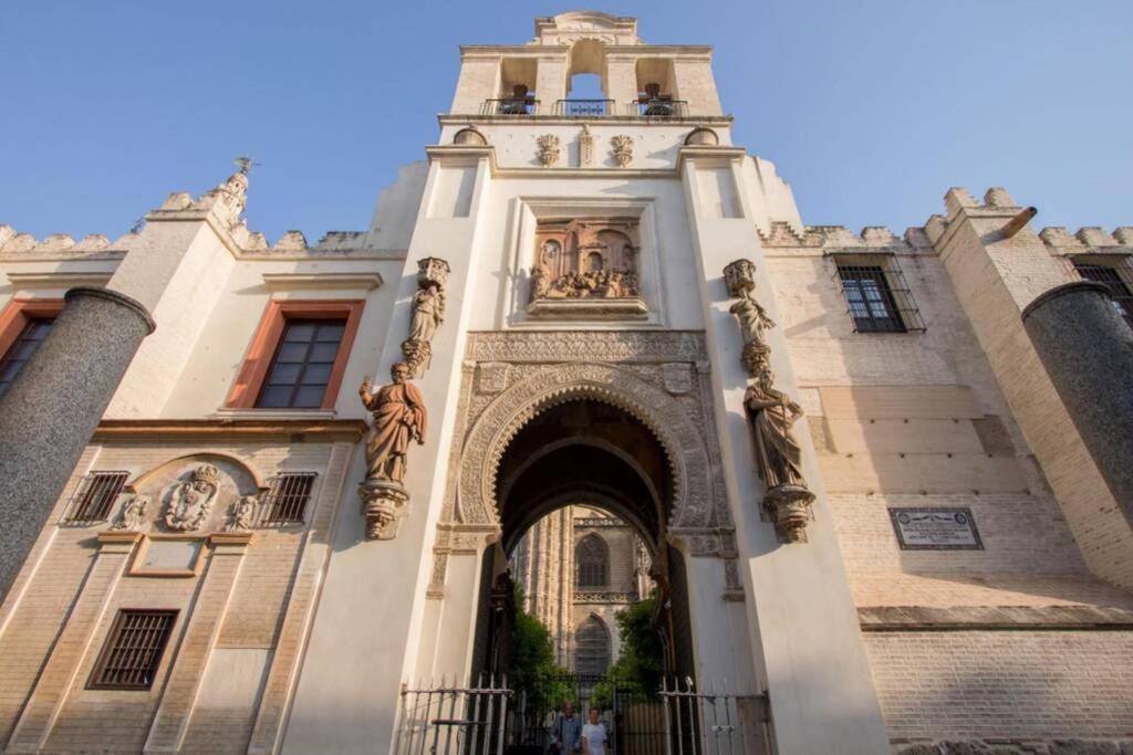 Hernando Colon Deluxe Suite By Valcambre Sevilla Exterior foto